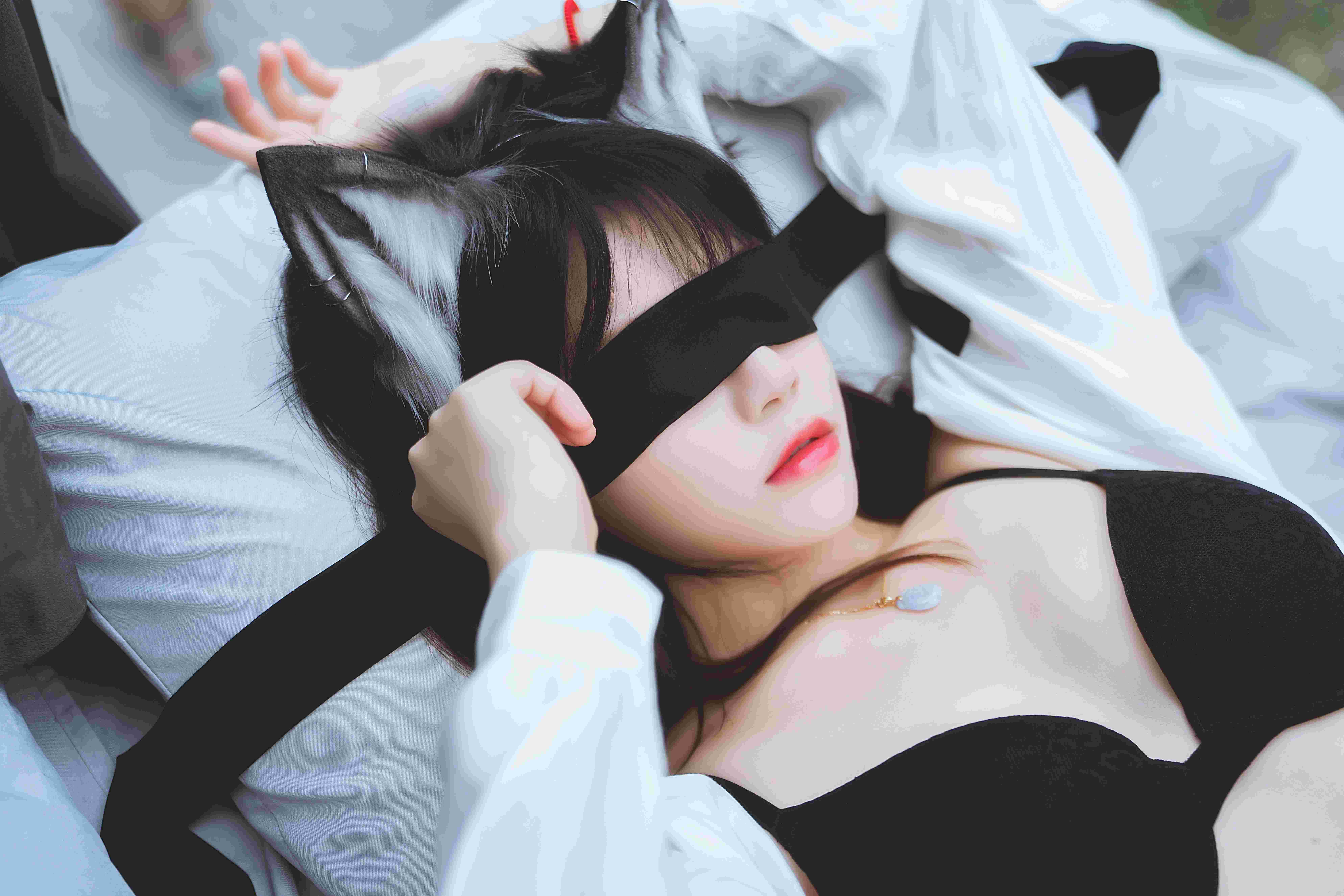 Vlo.8.130. 黑色