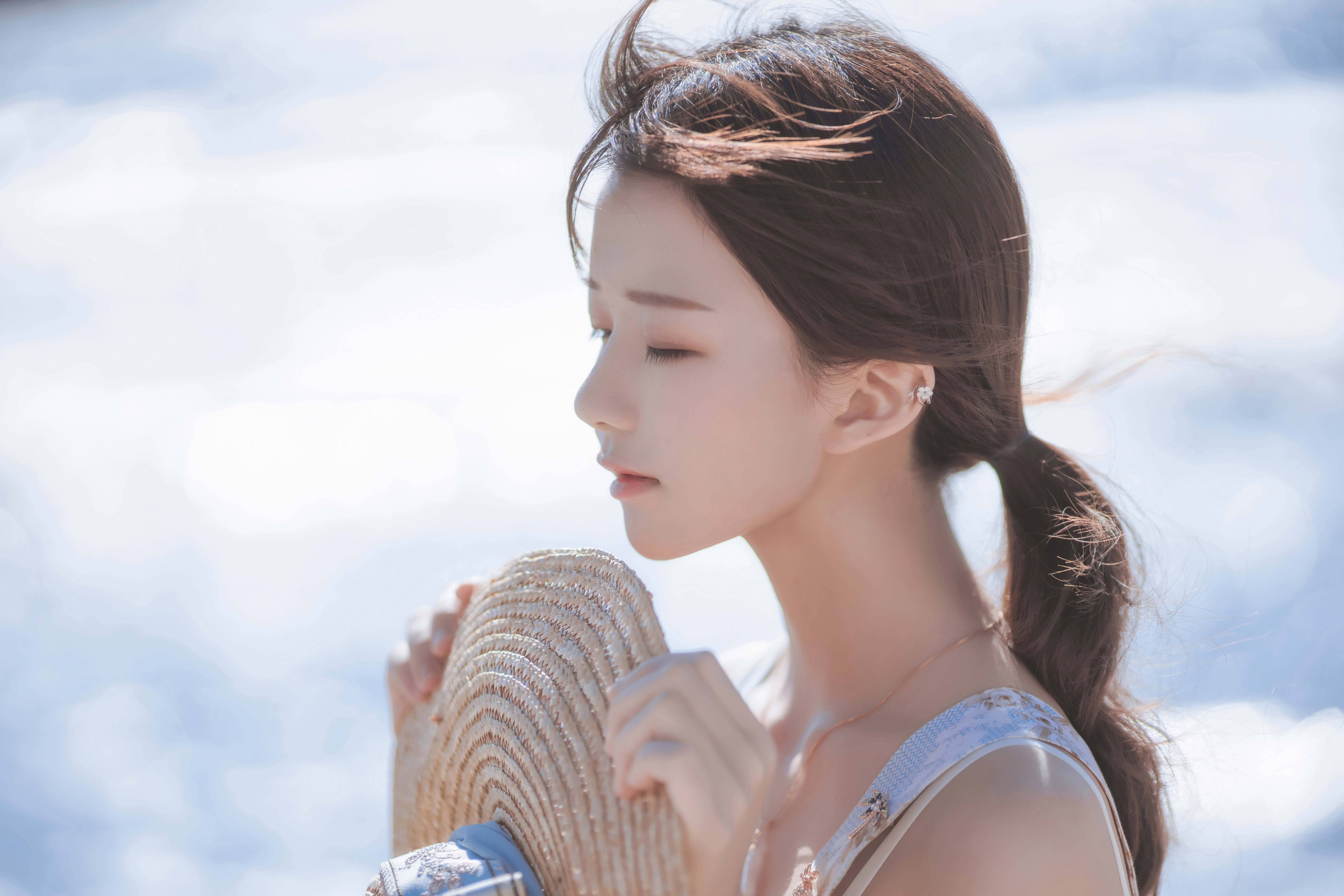 Vol.122. 发光的海
